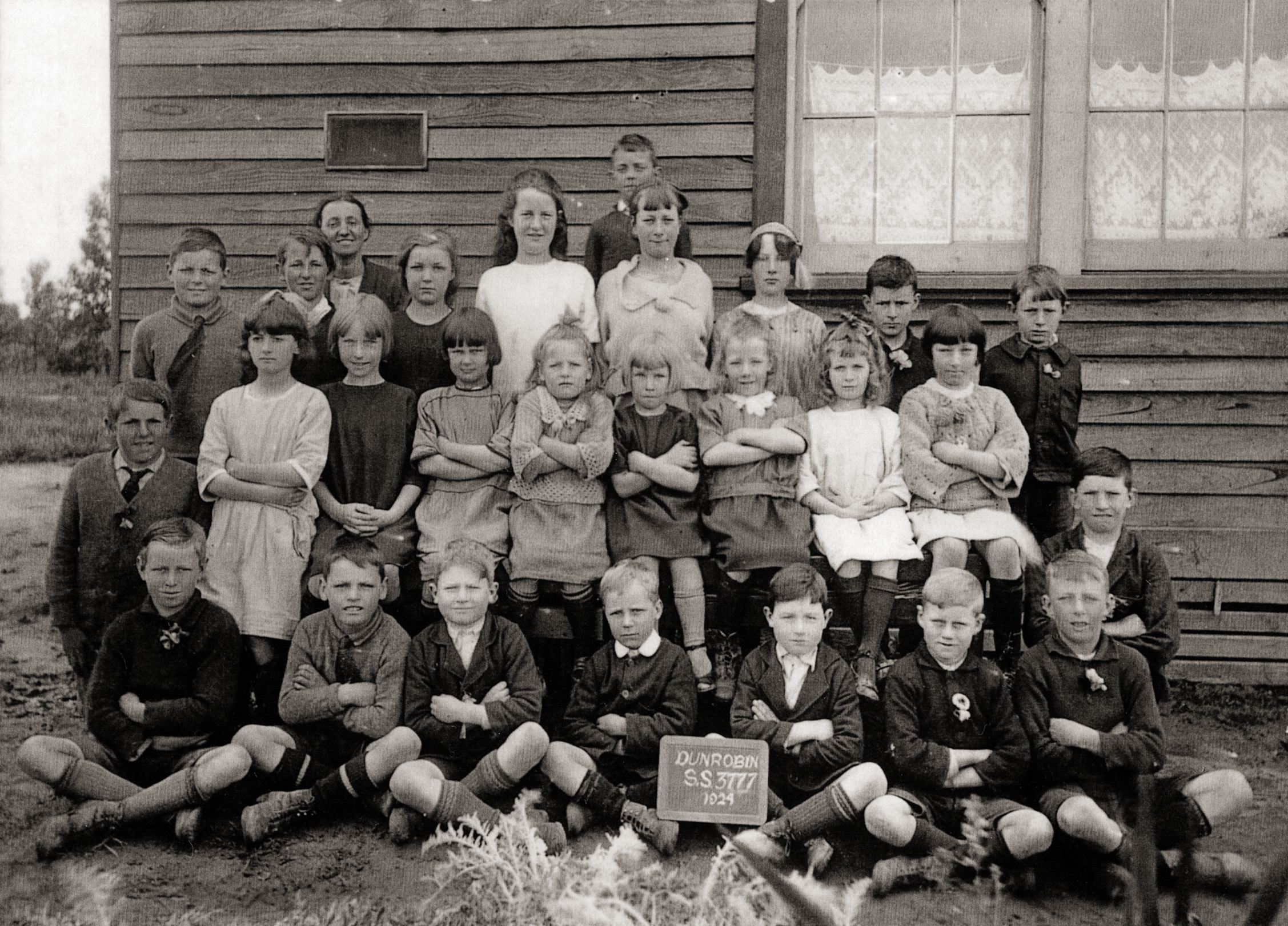 Dunrobin State School, Class of 1924